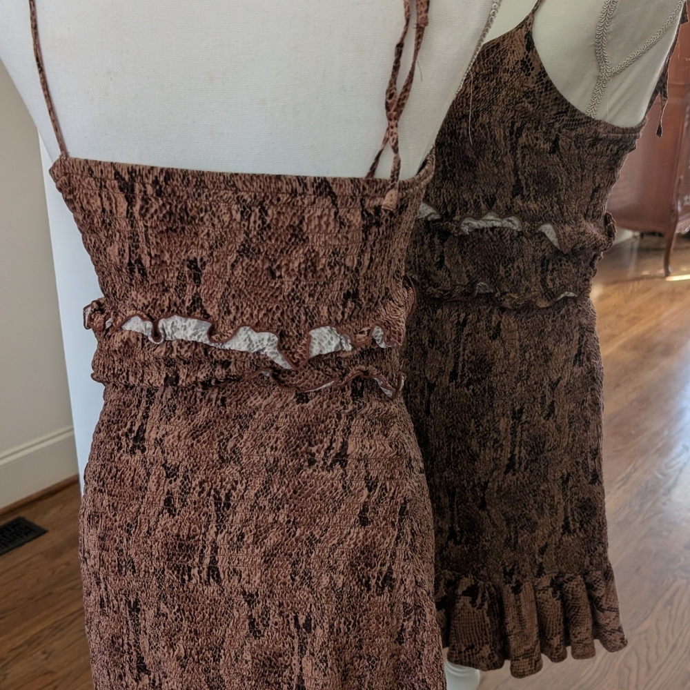 Express Brown Textured Mini Dress - Picture 5 of 6